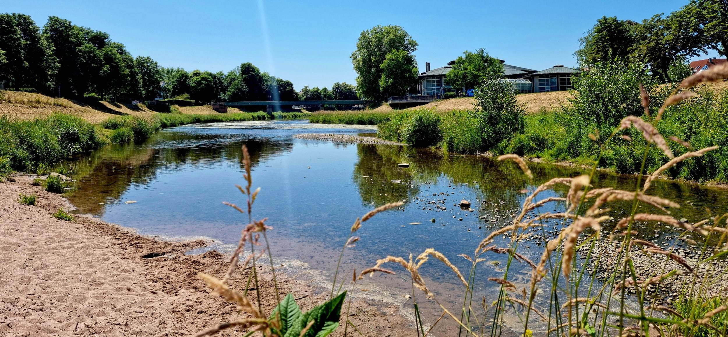 Murg in Rastatt bei der Murg im Sommer bei der BadnerHalle