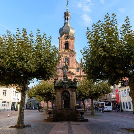 Johannes-Nepomuk-Brunnen in Rastatt